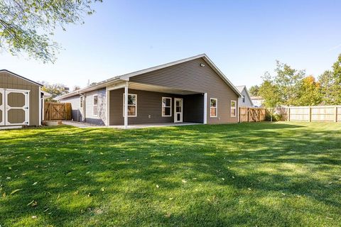 Tiny photo for 738 Hawthorne St, Cloquet, MN 55720 (MLS # 6122384)