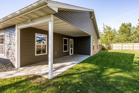 Tiny photo for 738 Hawthorne St, Cloquet, MN 55720 (MLS # 6122384)