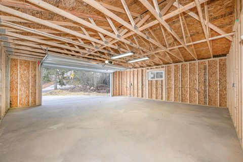 Tiny photo for 111 S Teak Ave, Duluth, MN 55811 (MLS # 6122908)