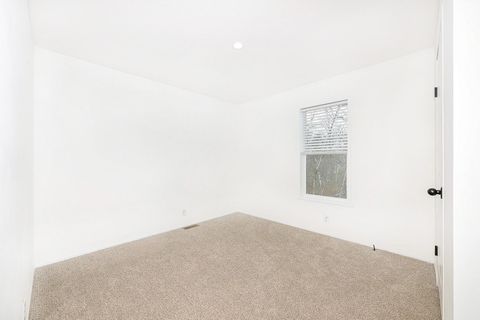 Tiny photo for 111 S Teak Ave, Duluth, MN 55811 (MLS # 6122908)