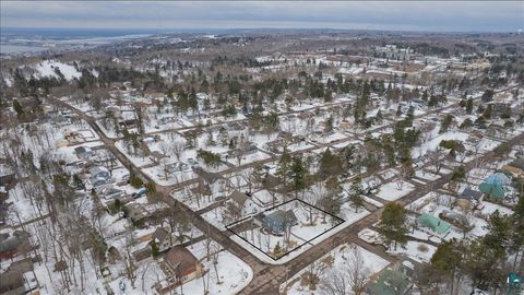 Tiny photo for 154 E Buffalo St, Duluth, MN 55811 (MLS # 6124435)