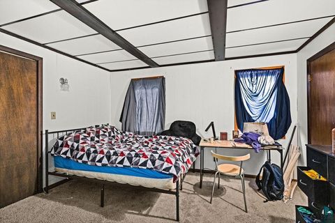 Tiny photo for 1027 E 9th St, Duluth, MN 55805 (MLS # 6124161)