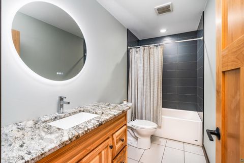 Tiny photo for 3951 Fairview Rd, Duluth, MN 55803 (MLS # 6125617)