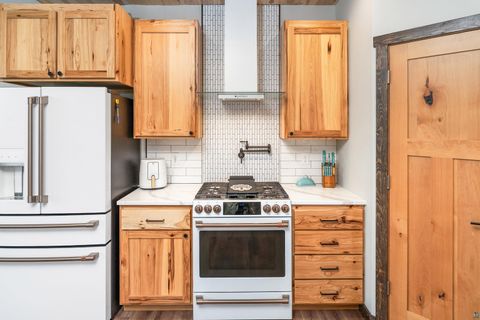 Tiny photo for 3951 Fairview Rd, Duluth, MN 55803 (MLS # 6125617)