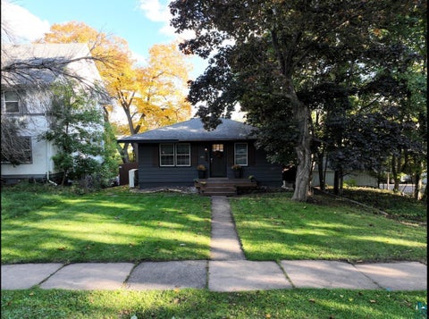 Tiny photo for 1906 E 6th St, Duluth, MN 55812 (MLS # 6128375)
