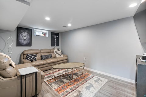 Tiny photo for 4948 Nelsondale Rd, Duluth, MN 55811 (MLS # 6127926)