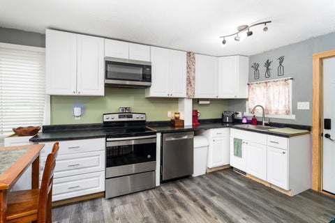 Tiny photo for 122 S 60th Ave W Ave, Duluth, MN 55807 (MLS # 6127595)