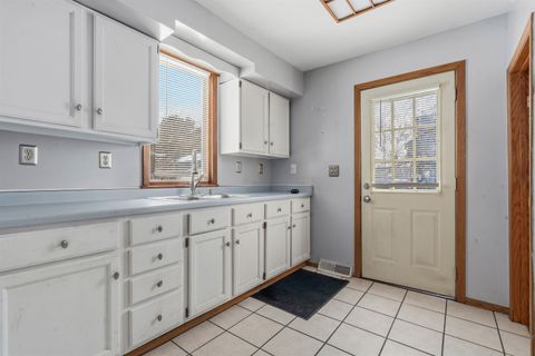 Tiny photo for 2445 Morris Thomas Rd, Duluth, MN 55811 (MLS # 6123557)