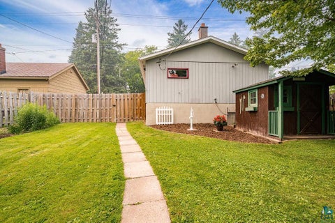 Tiny photo for 1217 E 10th St, Duluth, MN 55805 (MLS # 6126829)