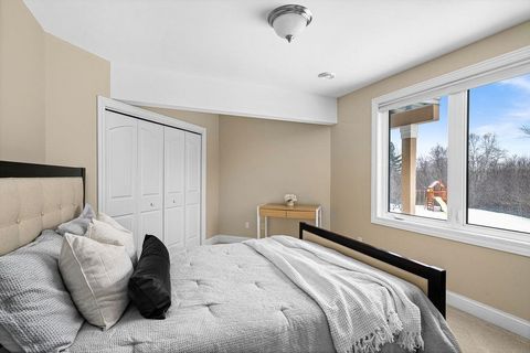 Tiny photo for 560 Marshall St, Duluth, MN 55803 (MLS # 6123484)