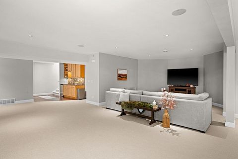 Tiny photo for 560 Marshall St, Duluth, MN 55803 (MLS # 6123484)