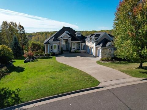 Tiny photo for 560 Marshall St, Duluth, MN 55803 (MLS # 6123484)