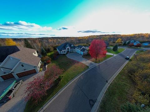 Tiny photo for 560 Marshall St, Duluth, MN 55803 (MLS # 6123484)