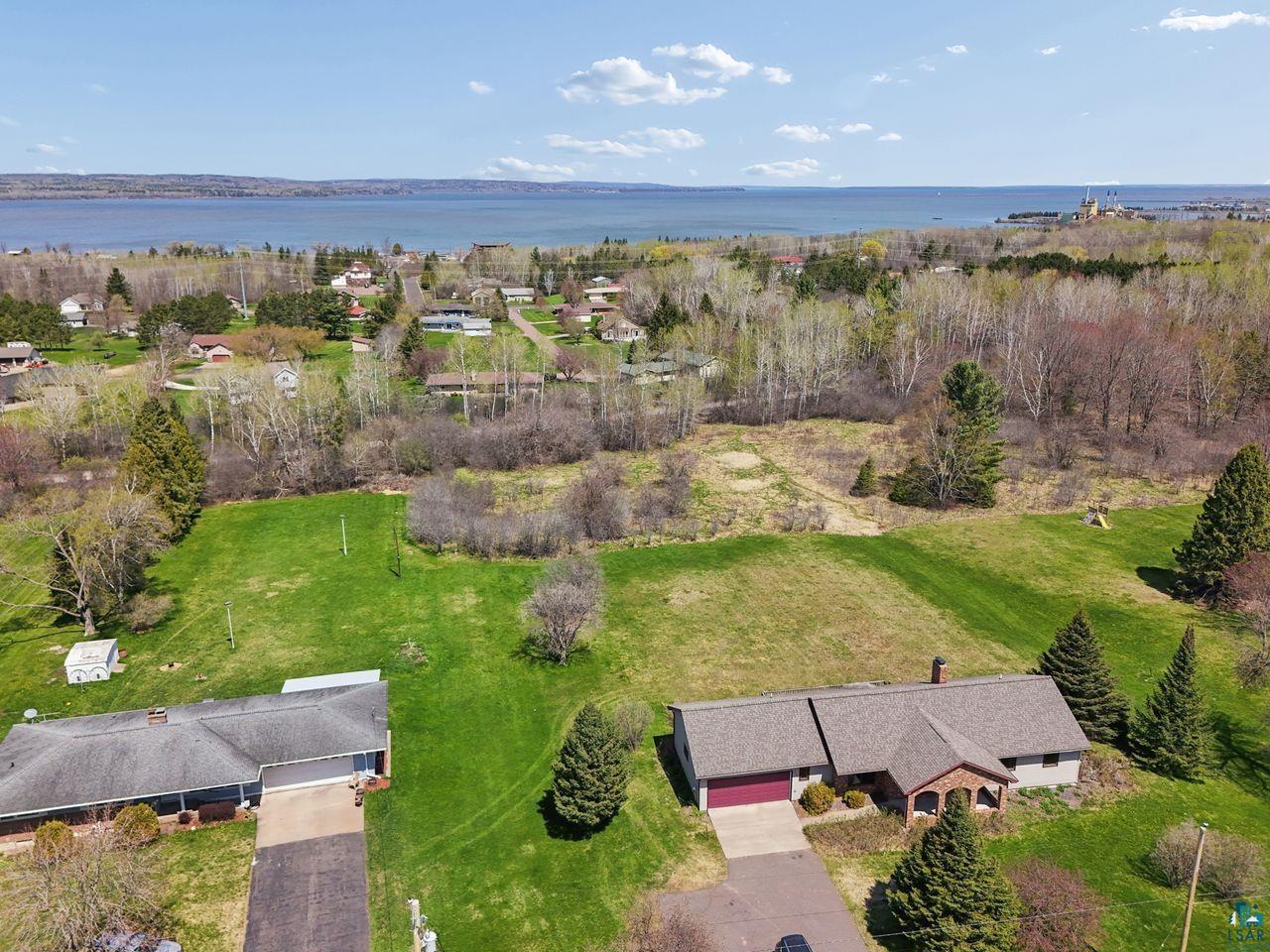 2909 Golf Course Rd