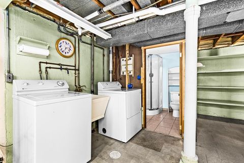 Tiny photo for 413 W Owatonna St, Duluth, MN 55803 (MLS # 6122759)