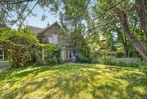 Tiny photo for 2317 W 4th Street, Duluth, MN 55806 (MLS # 6126875)