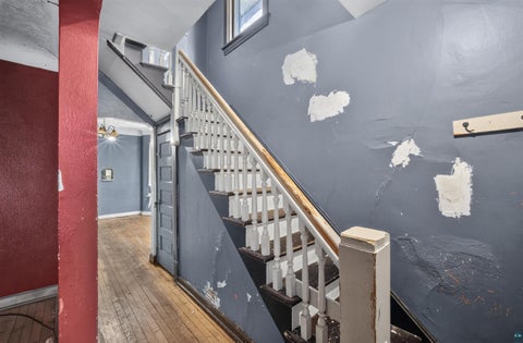 Tiny photo for 2317 W 4th Street, Duluth, MN 55806 (MLS # 6126875)