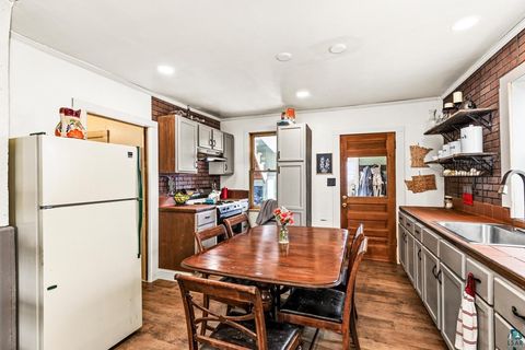 Tiny photo for 424 E 13th St, Duluth, MN 55811 (MLS # 6125040)