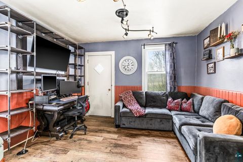 Tiny photo for 424 E 13th St, Duluth, MN 55811 (MLS # 6125040)