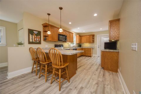 Tiny photo for 4414 Cambridge St, Duluth, MN 55804 (MLS # 6126733)