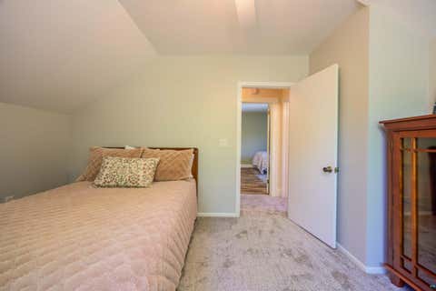 Tiny photo for 4414 Cambridge St, Duluth, MN 55804 (MLS # 6126733)