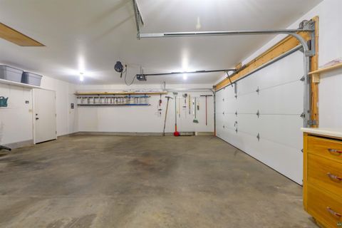 Tiny photo for 4414 Cambridge St, Duluth, MN 55804 (MLS # 6126733)