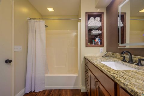 Tiny photo for 4414 Cambridge St, Duluth, MN 55804 (MLS # 6126733)