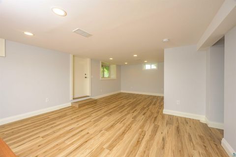 Tiny photo for 4414 Cambridge St, Duluth, MN 55804 (MLS # 6126733)