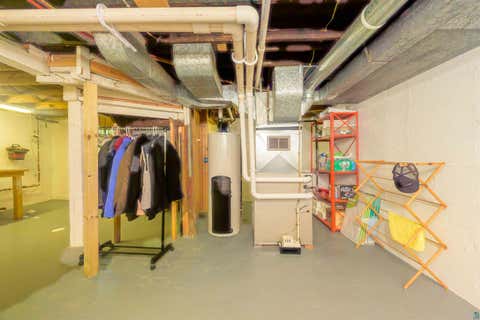 Tiny photo for 4414 Cambridge St, Duluth, MN 55804 (MLS # 6126733)