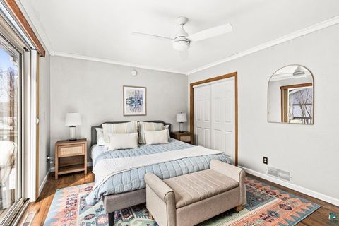 Tiny photo for 2315 Portage Dr, Duluth, MN 55811 (MLS # 6124175)