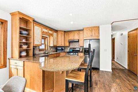 Tiny photo for 2315 Portage Dr, Duluth, MN 55811 (MLS # 6124175)
