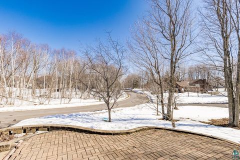 Tiny photo for 2315 Portage Dr, Duluth, MN 55811 (MLS # 6124175)