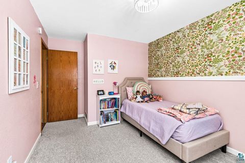 Tiny photo for 2315 Portage Dr, Duluth, MN 55811 (MLS # 6124175)