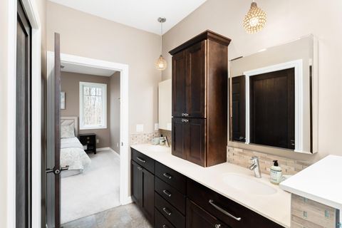 Tiny photo for 510 Crystal Dr, Duluth, MN 55811 (MLS # 6124911)