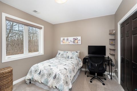 Tiny photo for 510 Crystal Dr, Duluth, MN 55811 (MLS # 6124911)
