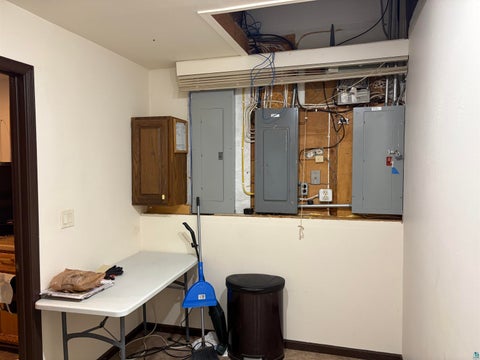 Tiny photo for 15 W Redwing St, Duluth, MN 55803 (MLS # 6127015)