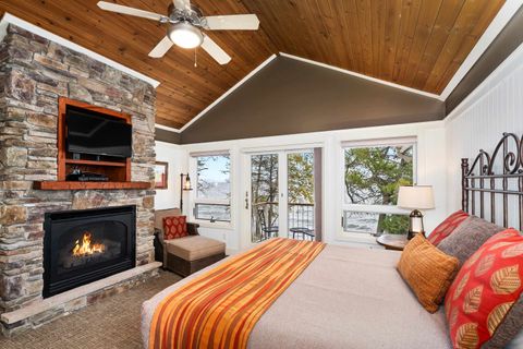 Tiny photo for 596 Larsmont Way #375, Two Harbors, MN 55616 (MLS # 6122434)