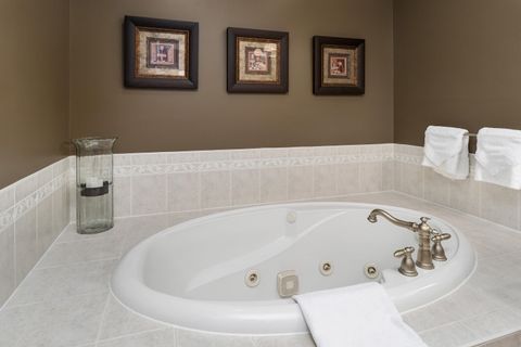 Tiny photo for 596 Larsmont Way #375, Two Harbors, MN 55616 (MLS # 6122434)
