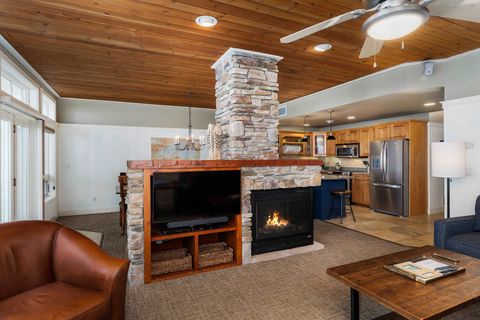 Tiny photo for 596 Larsmont Way #375, Two Harbors, MN 55616 (MLS # 6122434)