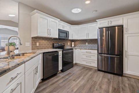 Tiny photo for 2104 Miller Creek Dr #2104, Duluth, MN 55811 (MLS # 6128260)