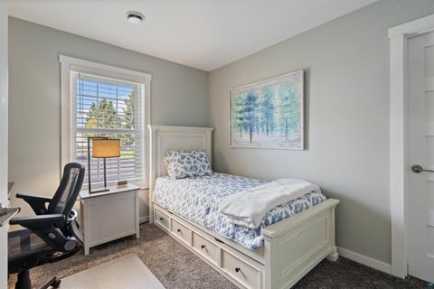 Tiny photo for 2104 Miller Creek Dr #2104, Duluth, MN 55811 (MLS # 6128260)