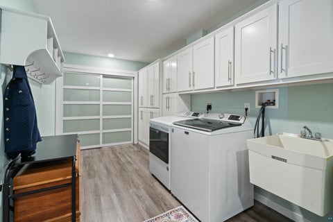 Tiny photo for 2104 Miller Creek Dr #2104, Duluth, MN 55811 (MLS # 6128260)