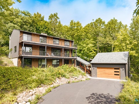 Photo of 4627 Norwood St, Duluth, MN 55804 (MLS # 6127729)