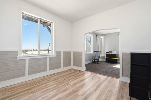 Tiny photo for 326 N 19th Ave W, Duluth, MN 55806 (MLS # 6124028)