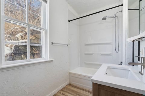 Tiny photo for 326 N 19th Ave W, Duluth, MN 55806 (MLS # 6124028)