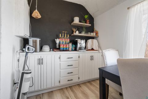 Tiny photo for 326 N 19th Ave W, Duluth, MN 55806 (MLS # 6124028)