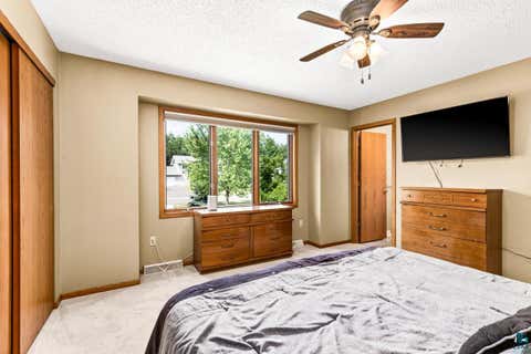Tiny photo for 2538 Providence Rd, Duluth, MN 55811 (MLS # 6127060)