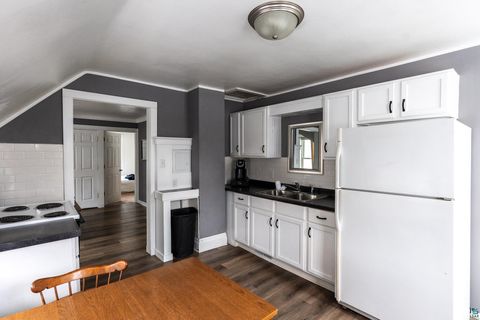 Tiny photo for 2909 Exeter St, Duluth, MN 55806 (MLS # 6123960)