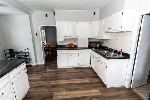 Tiny photo for 2909 Exeter St, Duluth, MN 55806 (MLS # 6123960)