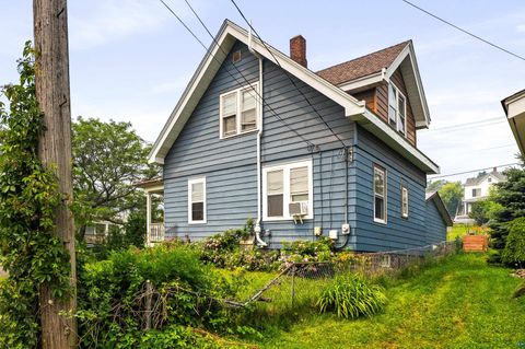 Tiny photo for 718 N 1st Ave E Ave, Duluth, MN 55805 (MLS # 6126816)